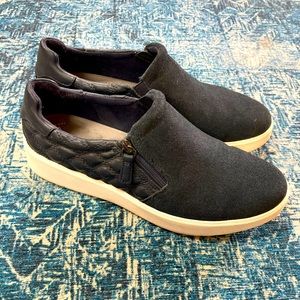 Clark’s Layton Step Sneaker (Women’s Size 9)